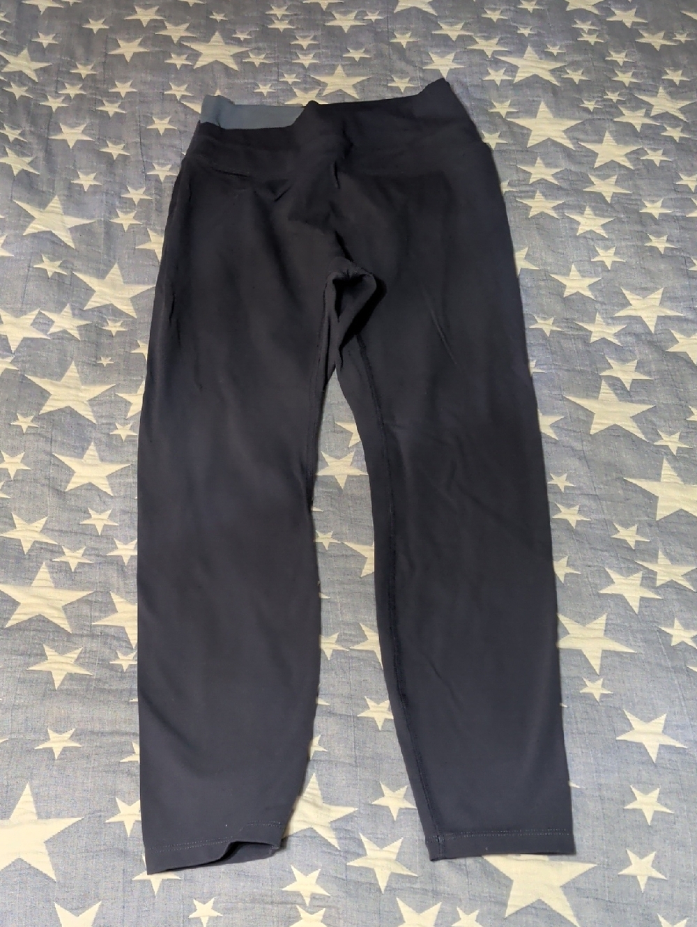 Halara Super Cute Multi Colored Cross Waist Athletic Leggings Medium